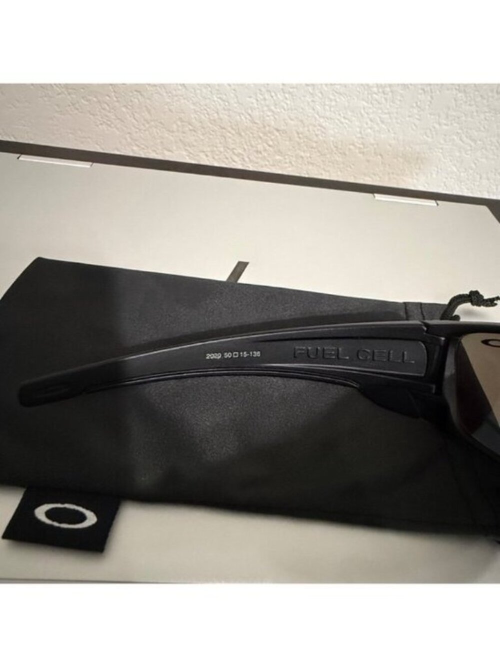Oakley Fuel Cell Blue Reflective Lenses - Picture 5 of 6